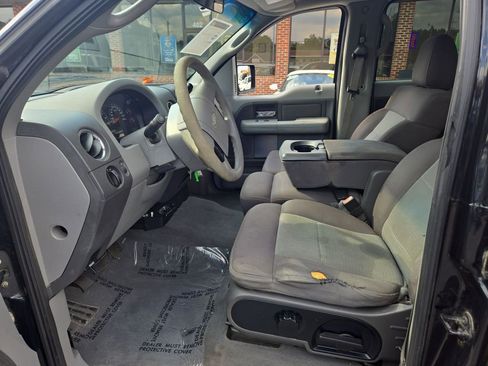 Used 2004 Ford F150 XLT image 10