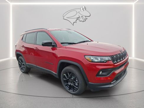 New 2026 Jeep Compass Latitude AWD/4WD image 5