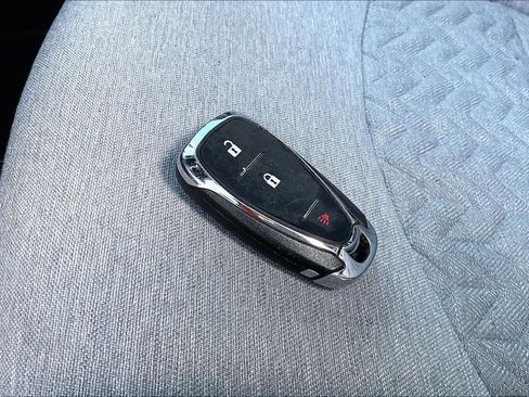 Used 2024 Chevrolet Equinox LS FWD image 35
