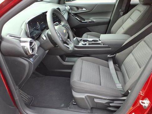 New 2026 Chevrolet Equinox LT w/ Safety and Technology Package image 5
