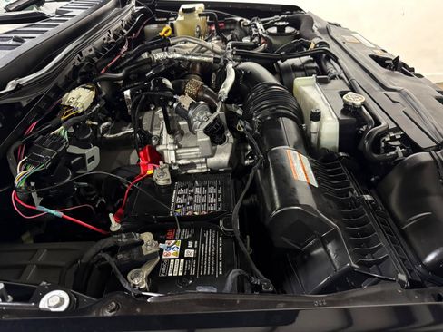 Used 2023 Ford F350 Lariat w/ Lariat Ultimate Package AWD/4WD image 74
