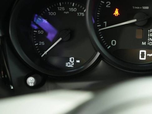 New 2026 Porsche Macan image 15