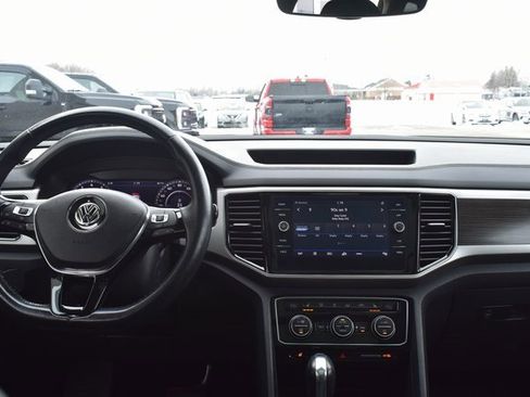 Used 2019 Volkswagen Atlas SEL image 40