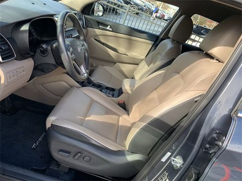 Used 2021 Hyundai Tucson Limited image 18
