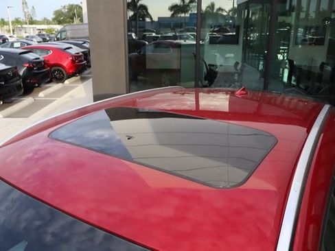 Used 2023 MAZDA CX-30 AWD 2.5 S w/ Premium Package image 9