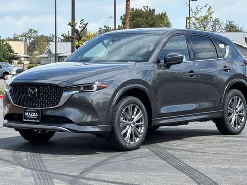 New 2025 MAZDA CX-5 Signature image 7