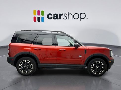 Used 2023 Ford Bronco Sport Outer Banks w/ Tech Package AWD/4WD image 6