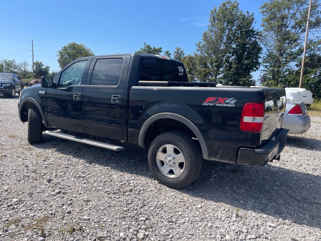 Used 2004 Ford F150 4x4 SuperCrew image 2
