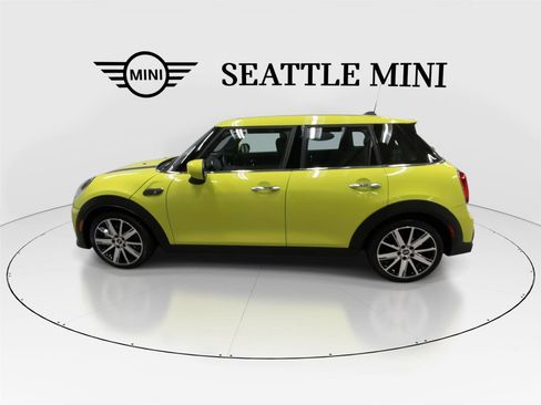 Certified 2023 MINI Cooper S w/ Premium Package image 6