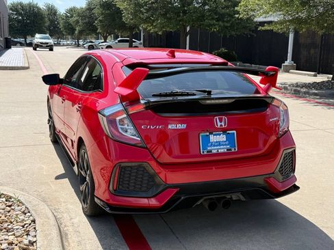 Used 2017 Honda Civic Sport image 3