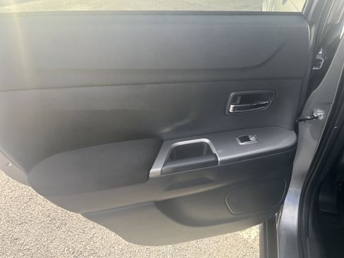 Used 2018 Mitsubishi Outlander Sport ES image 18