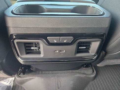 New 2026 Chevrolet Silverado 2500 ZR2 w/ ZR2 Bison Edition AWD/4WD image 7