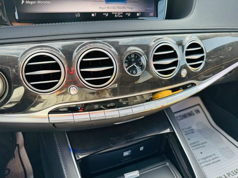 Used 2017 Mercedes-Benz S 550 Sedan w/ Premium Package image 20