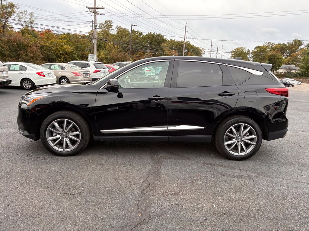 Used 2023 Acura RDX w/ Technology Package AWD/4WD image 4