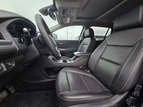 Used 2023 GMC Acadia SLT w/ Elevation Edition image 21