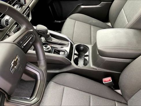 Used 2024 Chevrolet Colorado Trail Boss AWD/4WD image 13