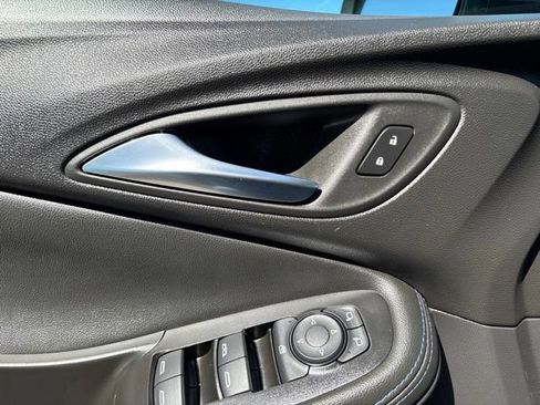 Used 2026 Buick Encore GX Sport Touring w/ Advanced Technology Package AWD/4WD image 34