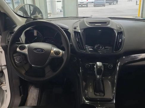 Used 2016 Ford Escape Titanium AWD/4WD image 5