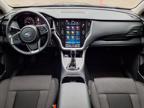 Used 2023 Subaru Outback Premium image 3