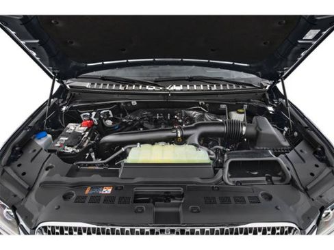 Used 2024 Lincoln Navigator Premiere AWD/4WD image 12