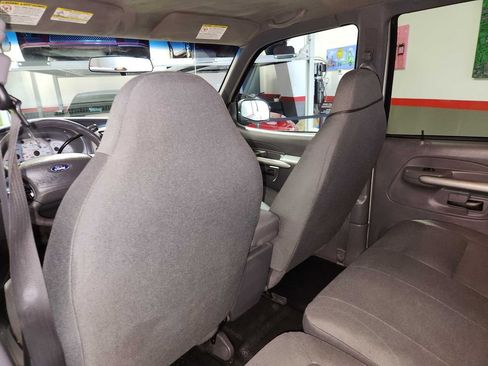 Used 2002 Ford Explorer Sport Trac 4x4 image 61