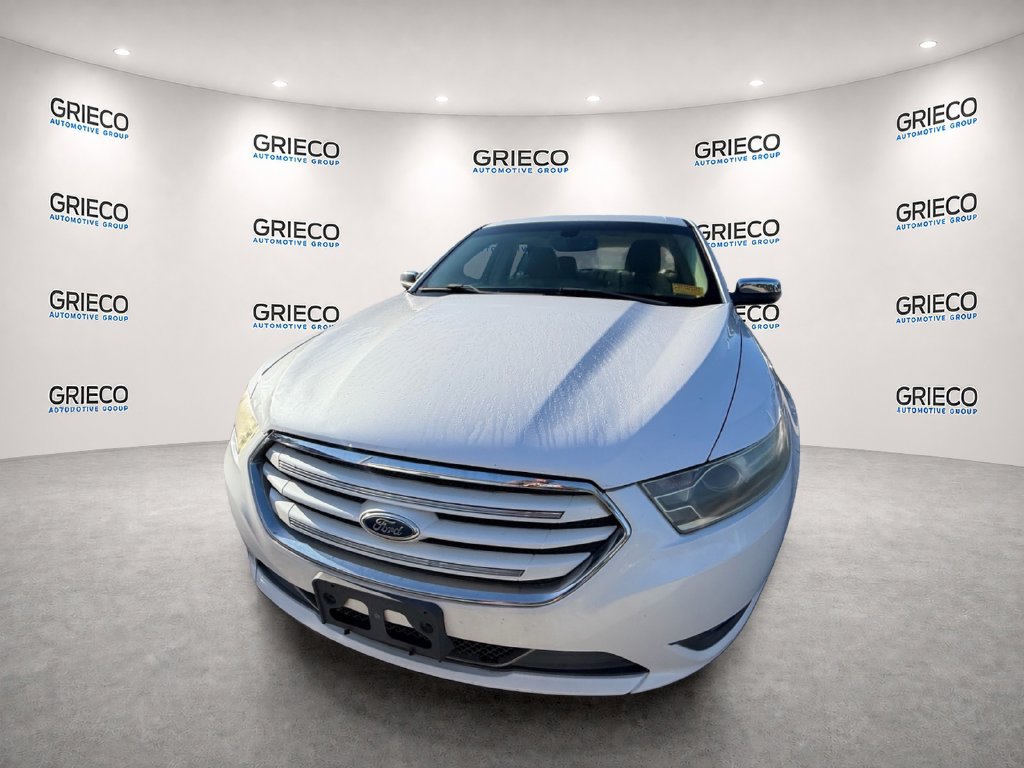 Used 2014 Ford Taurus Limited FWD image 3