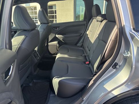 New 2026 Subaru Forester Limited image 33