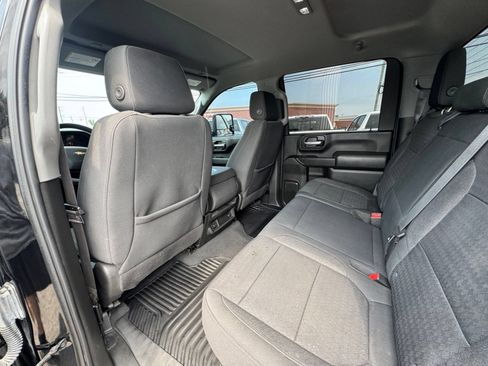 Used 2022 Chevrolet Silverado 2500 Custom w/ Custom Value Package AWD/4WD image 29