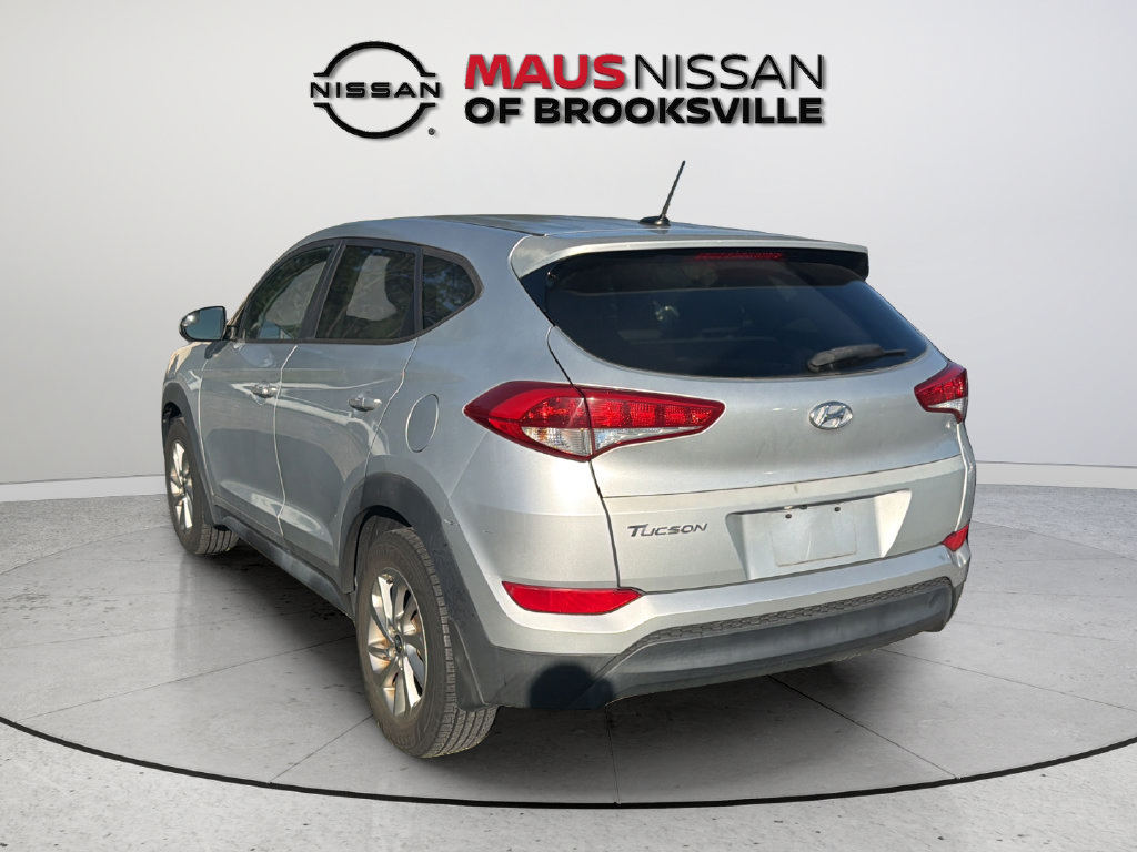 Used 2017 Hyundai Tucson SE w/ Cargo Package FWD image 8