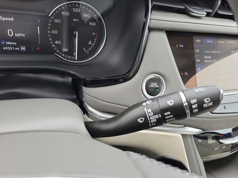 Certified 2023 Cadillac XT5 Premium Luxury image 12