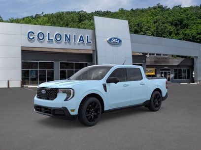 New 2026 Ford Maverick Lariat w/ Black Appearance Package