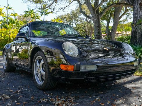 Used 1995 Porsche 911 Carrera image 15
