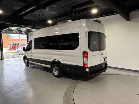 Used 2020 Ford Transit 350 XL RWD image 10