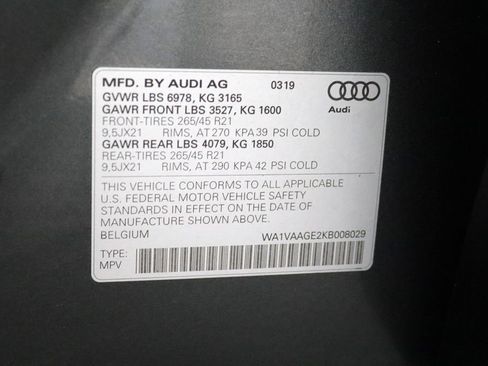 Used 2019 Audi e-tron Prestige w/ Prestige Package AWD/4WD image 39