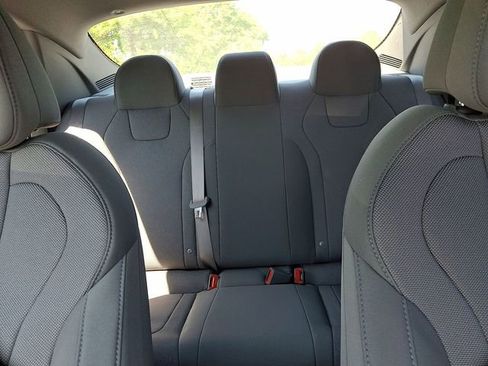 New 2026 Hyundai Elantra SE FWD image 14