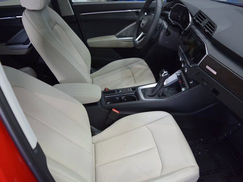 New 2025 Audi Q3 2.0T Premium Plus image 7