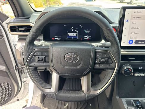 Used 2026 Toyota Tacoma TRD Sport AWD/4WD image 26