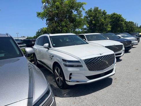 Used 2021 Genesis GV80 3.5T w/ Advanced Package 06 AWD/4WD image 3