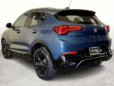 Used 2024 Buick Encore GX Sport Touring image 17