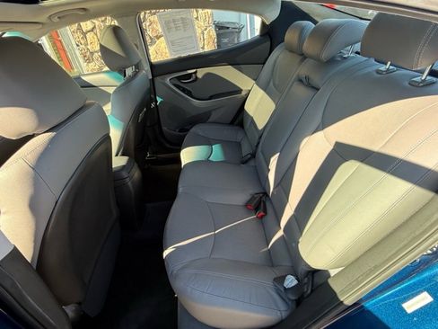 Used 2013 Hyundai Elantra Limited w/ Technology Pkg image 11