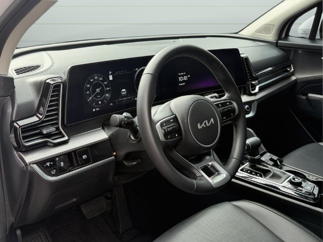 Used 2024 Kia Sportage SX FWD image 11