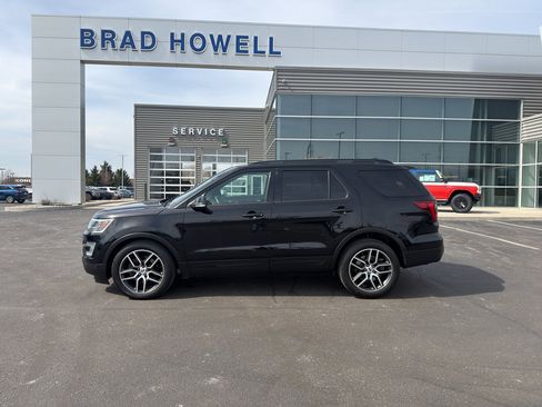 Used 2017 Ford Explorer Sport w/ Equipment Group 401A image 1