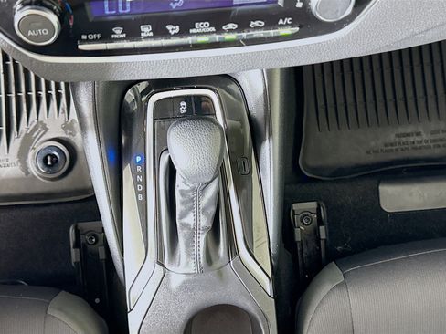 Certified 2024 Toyota Corolla LE FWD image 17