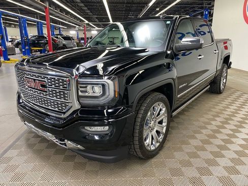 Used 2018 GMC Sierra 1500 Denali w/ Denali Ultimate Package AWD/4WD image 4