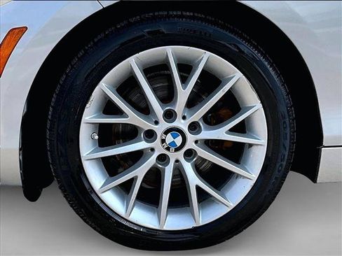 Used 2015 BMW 228i Convertible RWD image 10