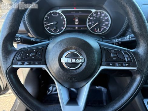 Used 2024 Nissan Sentra SV image 14