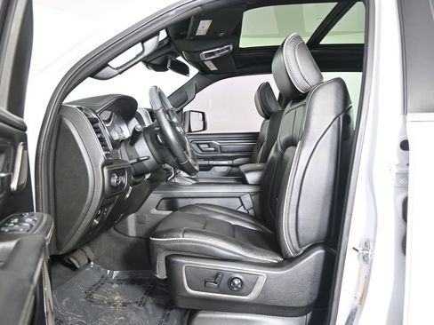 Used 2019 RAM 1500 Limited AWD/4WD image 21