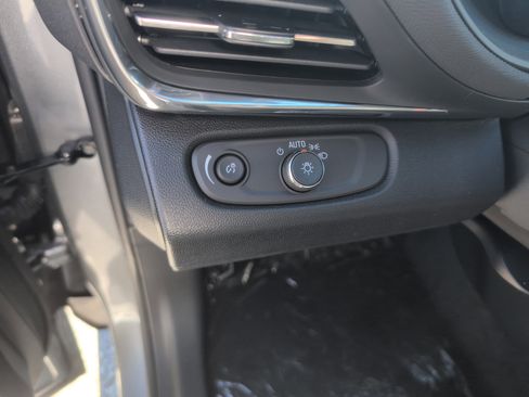 New 2026 Buick Envista Preferred image 12