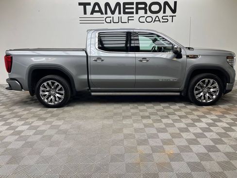 Used 2025 GMC Sierra 1500 Denali AWD/4WD image 4