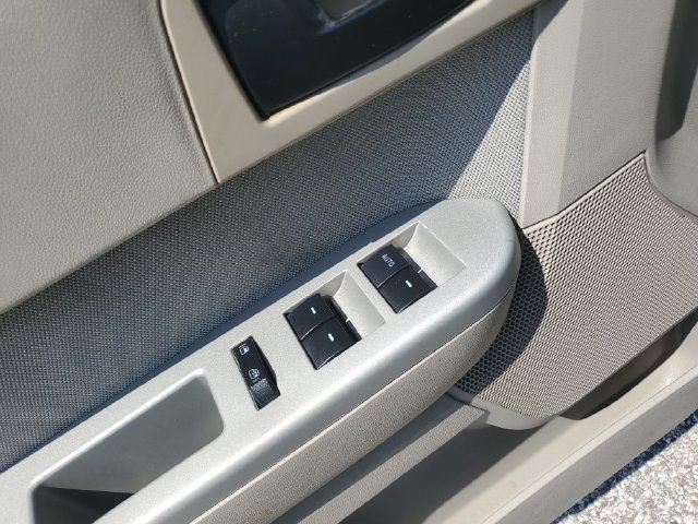 Used 2010 Ford Escape XLT FWD image 17